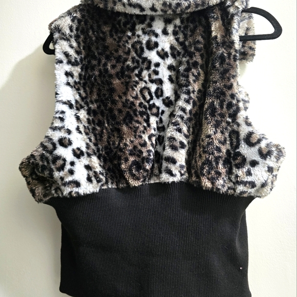 Faux Fur Animal Print Leather Trim Zippered Vest size 1X - Picture 12 of 14